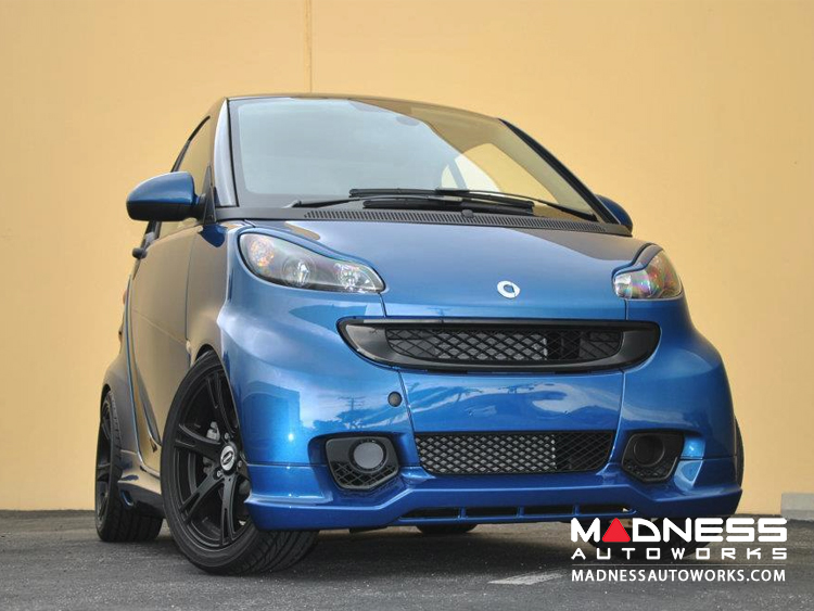 MADNESS Edition smart car blue